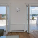 Miriam Apartment *