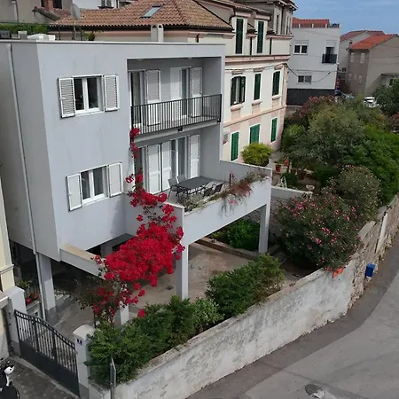 Apartment Miriam *
